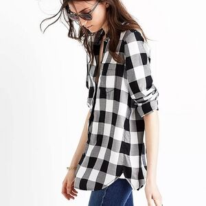Madewell • Slim Ex-Boyfriend Button-Down Shirt in Buffalo Check Size XS